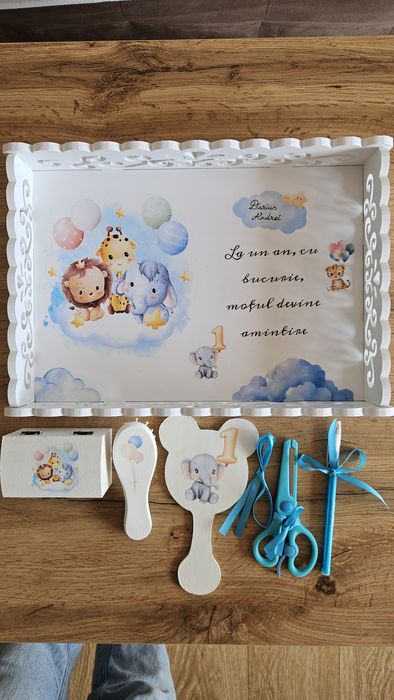 Tavite mot personalizate cu animalute si personaje desene