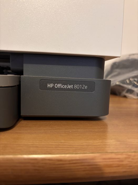 Imprimanta HP OfficeJet 8012e