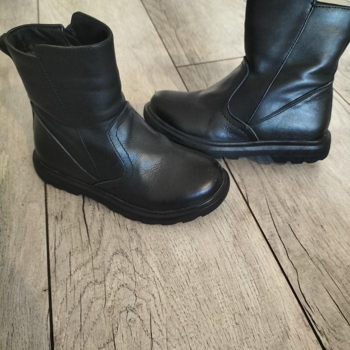 Срочно продается сапоги