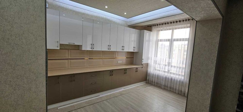 6-комнатная в ЖК «Parisien» очень большая кв. ID: 5734