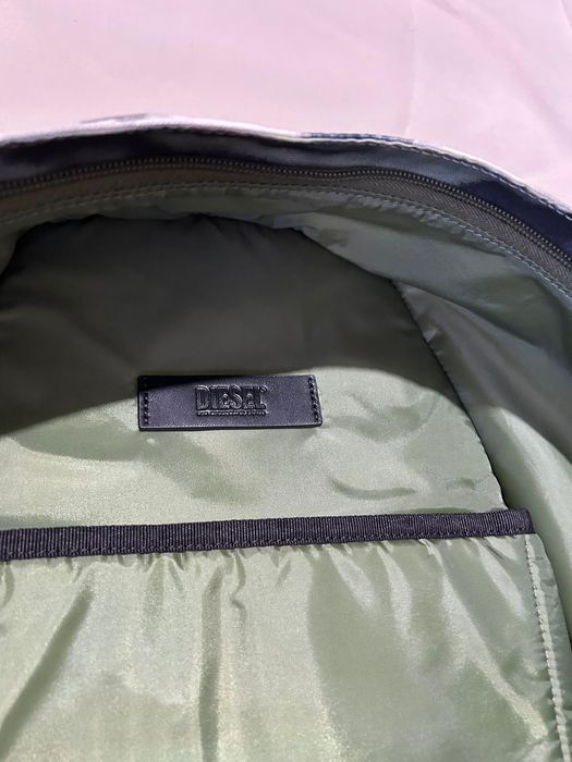 Ghiozdan Diesel nou cu eticheta