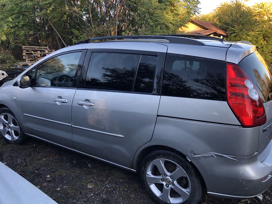 Мазда 5 2.0D На части