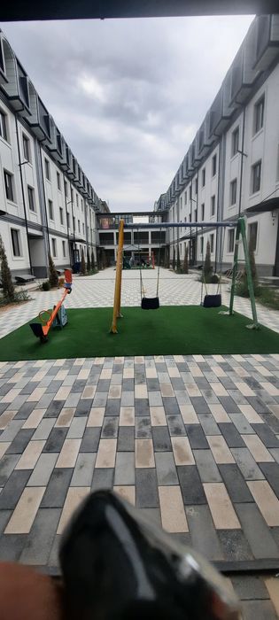 Zamona Qizgaldoq mahalla 72 kv 66000$