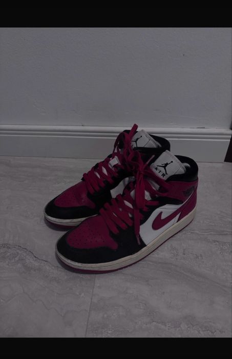 WMNS air jordan 1 mid