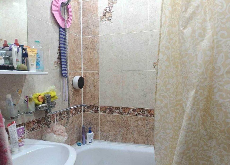 Назарбаева 3 ком кв