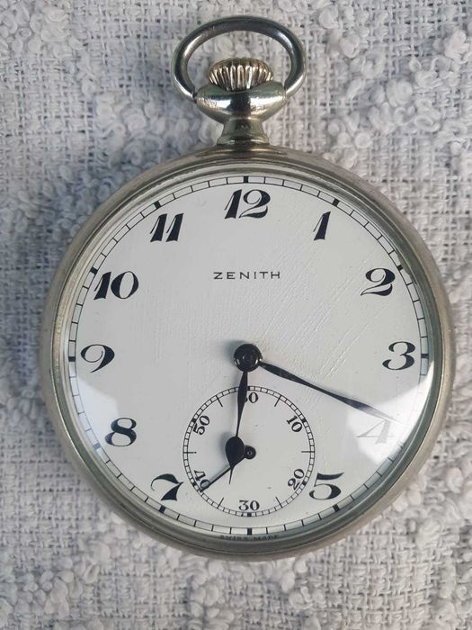 Ceasuri de Buzunar Vintage pentru Piese  Restaurare, Zenith și Molnija