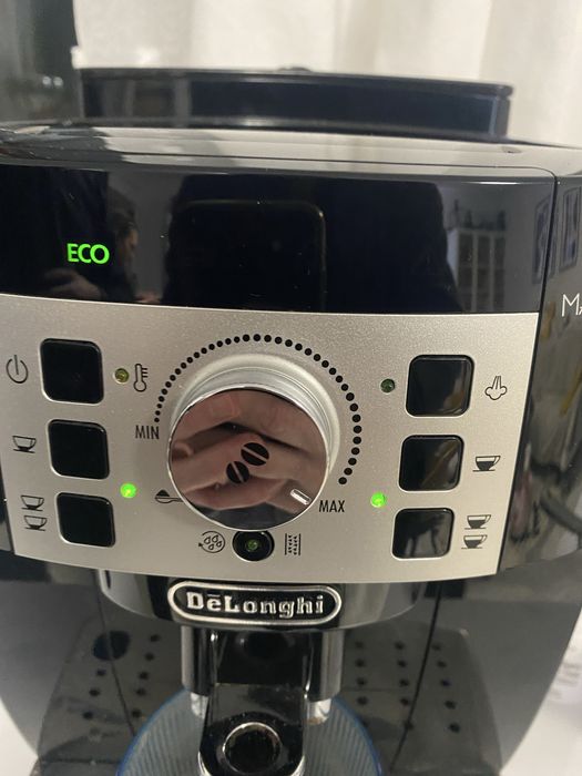 Espressor DeLonghi MAGNIFICA S