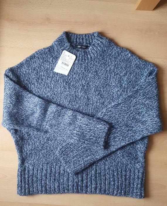 Pulover LC Waikiki nou cu eticheta