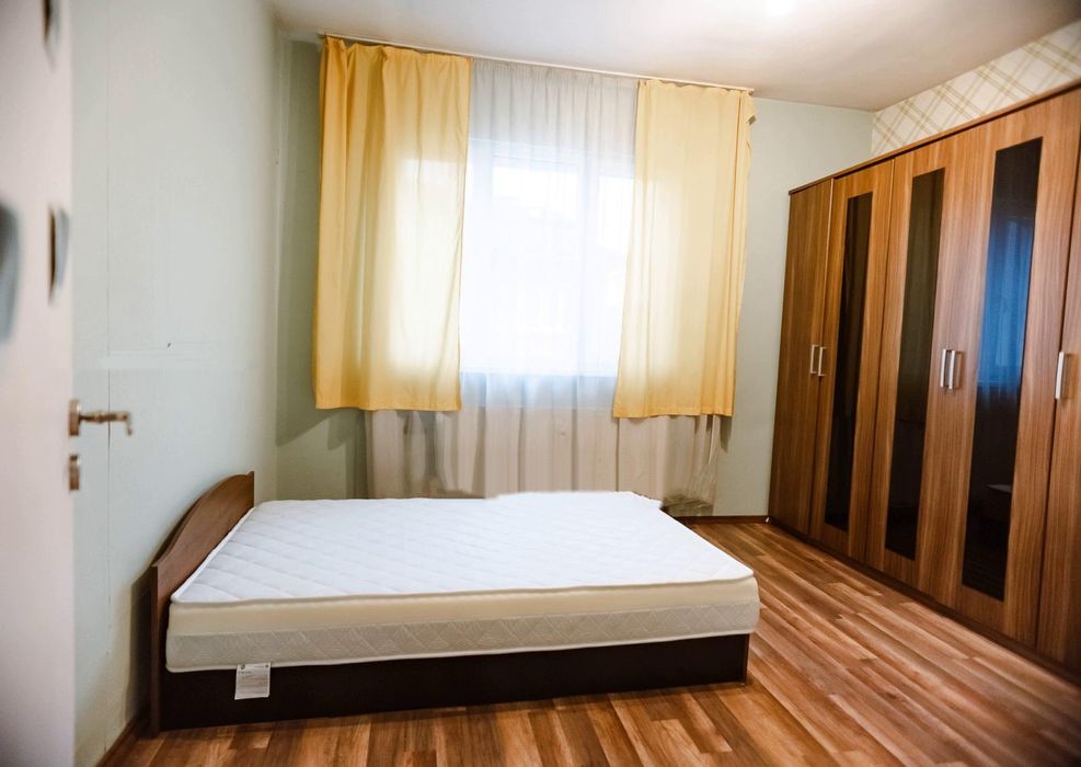 Дава се под наем Тристаен апартамент в София, Център - 90 кв.м за 650 € - Снимка #3