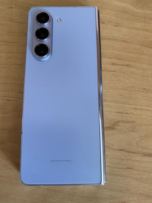 Samsung fold 5 neutilizat 512 gb 12 ram