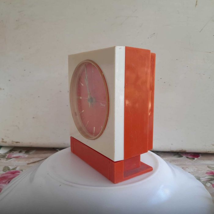 Ceas desteptator de masa Jnsa , mecanic din fosta Yugoslavia