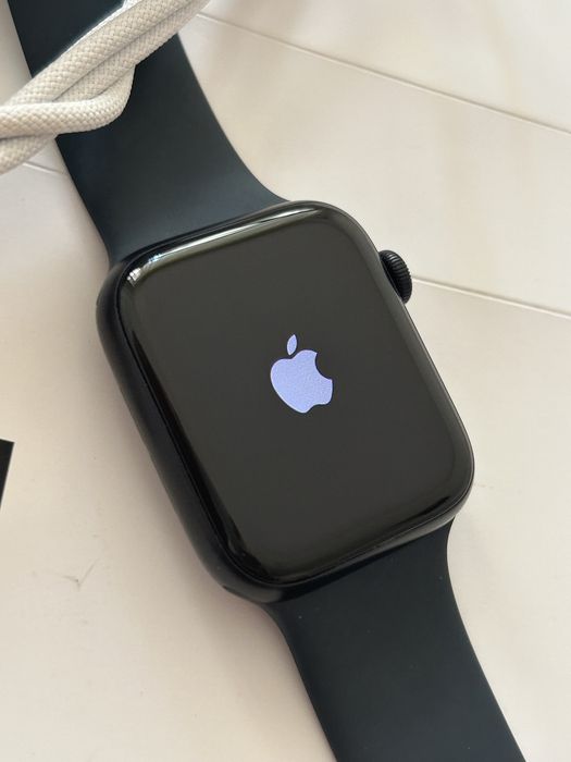 Apple Watch SE3 44mm Новые