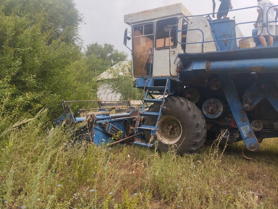 Продам комбайн Енисей 1200
