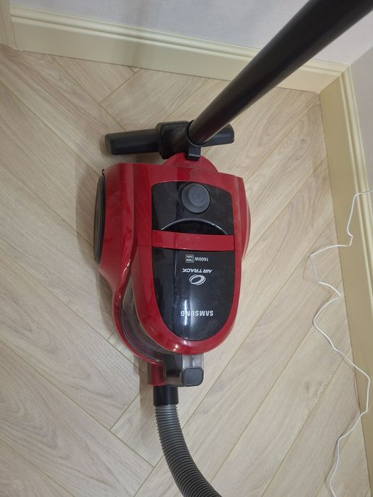 Пылесос SAMSUNG air track