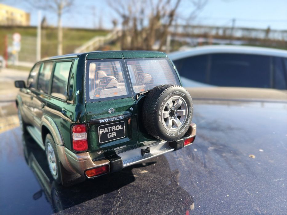 Macheta Nissan Patrol Y61 1/18