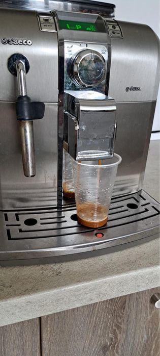 Кафе Машина Philips Saeco Syntia