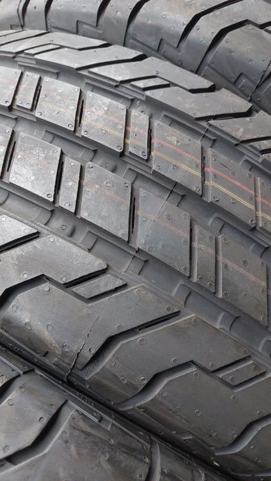 Нови гуми за Бус 215 65 16 C Continental ContiVanContact 4 броя