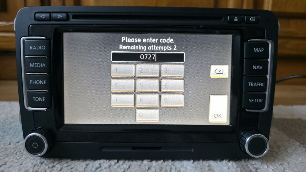 Navigatie VW RNS 510 Dynaudio + Cod Pin + Harti Full