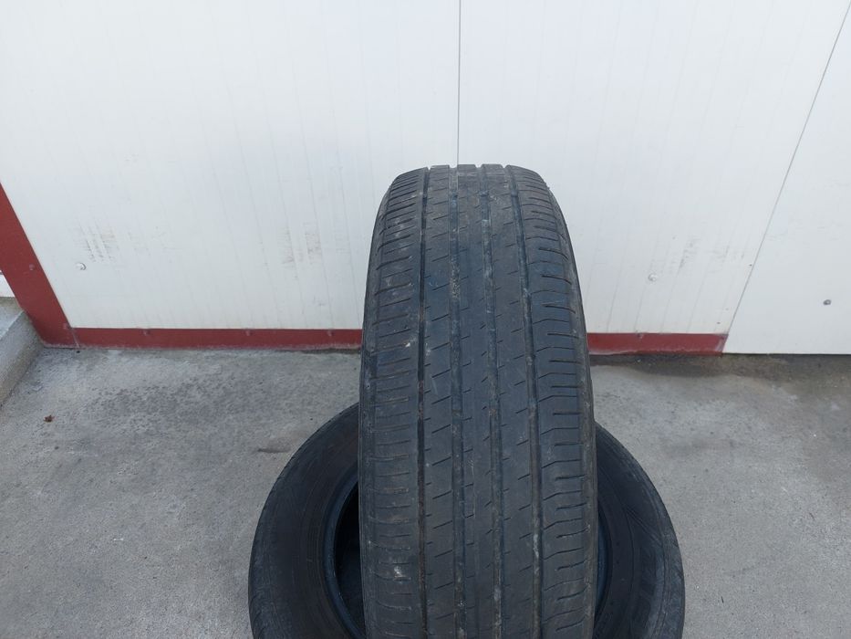 100 lei bucata! Doua anvelope vara 215 65 17 Falken