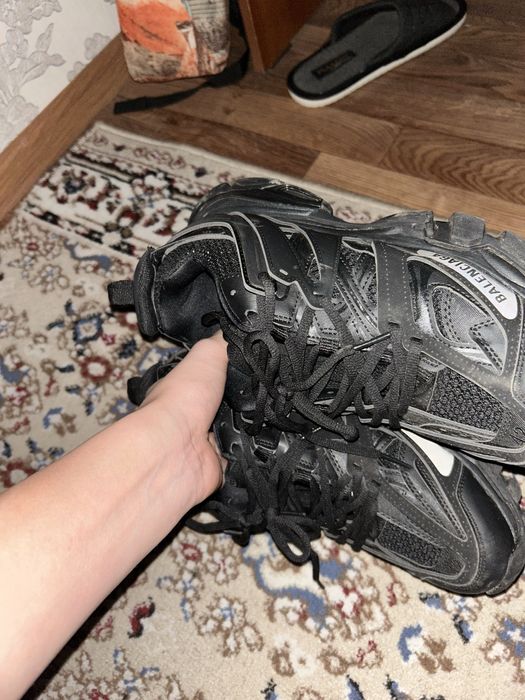 balenciaga track 1 фулл блек