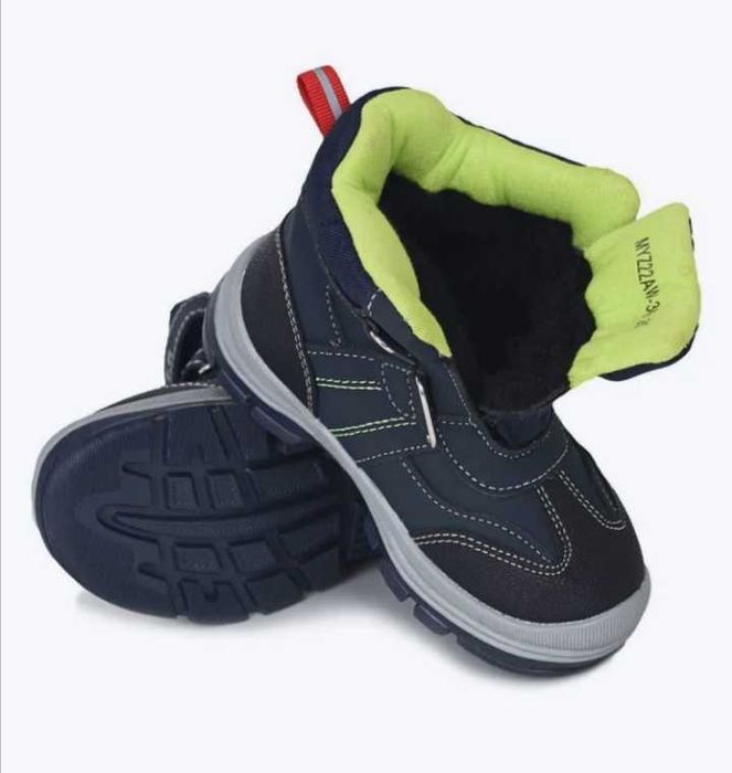 Продам ботинки на мальчика