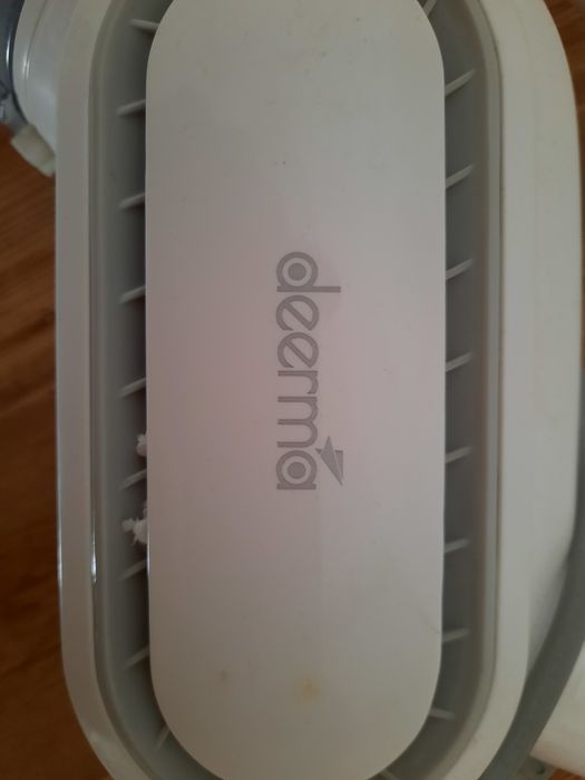 Продается пылесос deerma