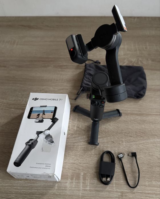 Sistem de stabilizare DJI Osmo Mobile 7P Negru, cel mai avansat gimbal