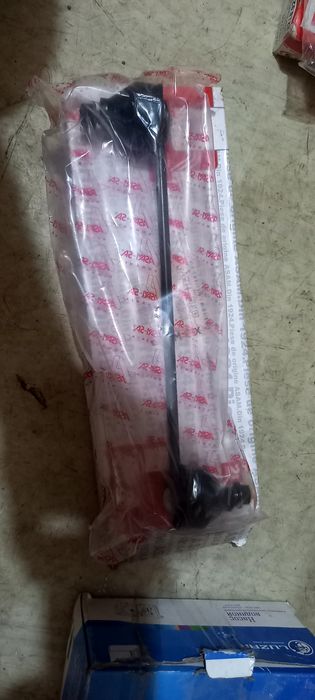 Дастер стойка стабилизатора