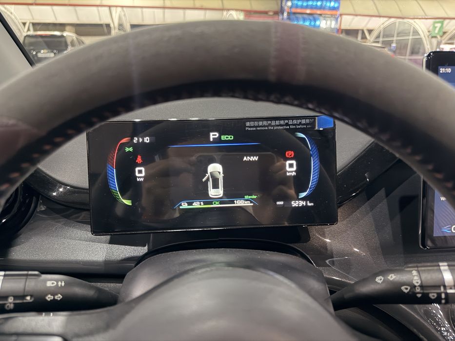 BYD e2 Luxury sotiladi