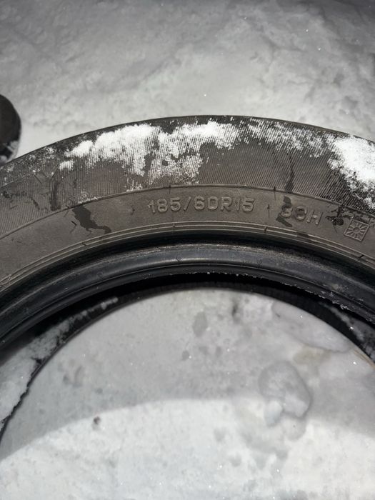 Продам резину лето 185/60/15