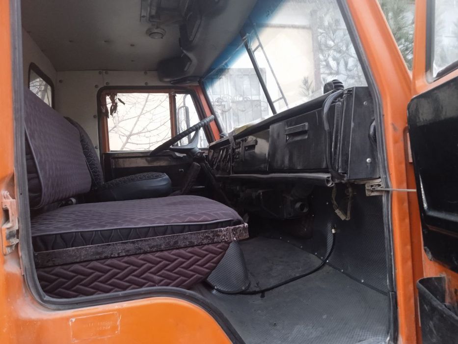 Kamaz sotiladi chotki