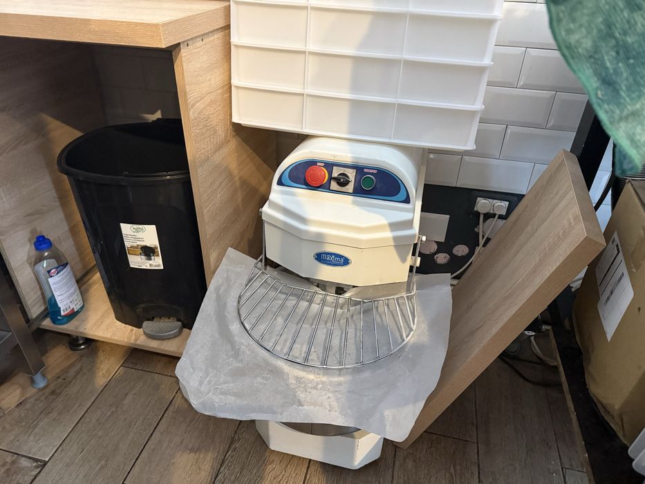 Vand  echipament pizza sau fast food