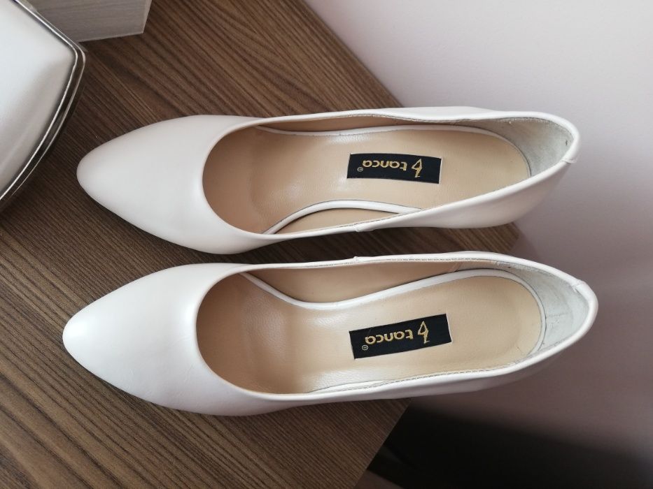 Сватбени/булченски обувки 37 номер