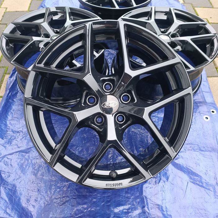Jante Ford -Volvo R17 Baia Mare • OLX.ro