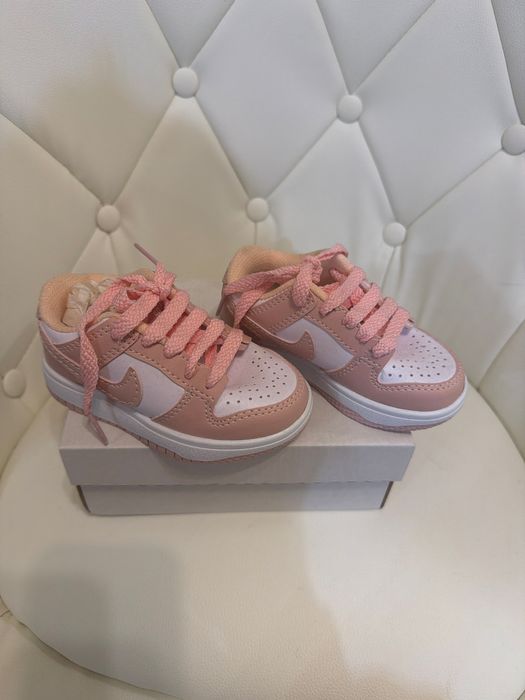 Маратонки за дете -Ново-Nike-22 номер