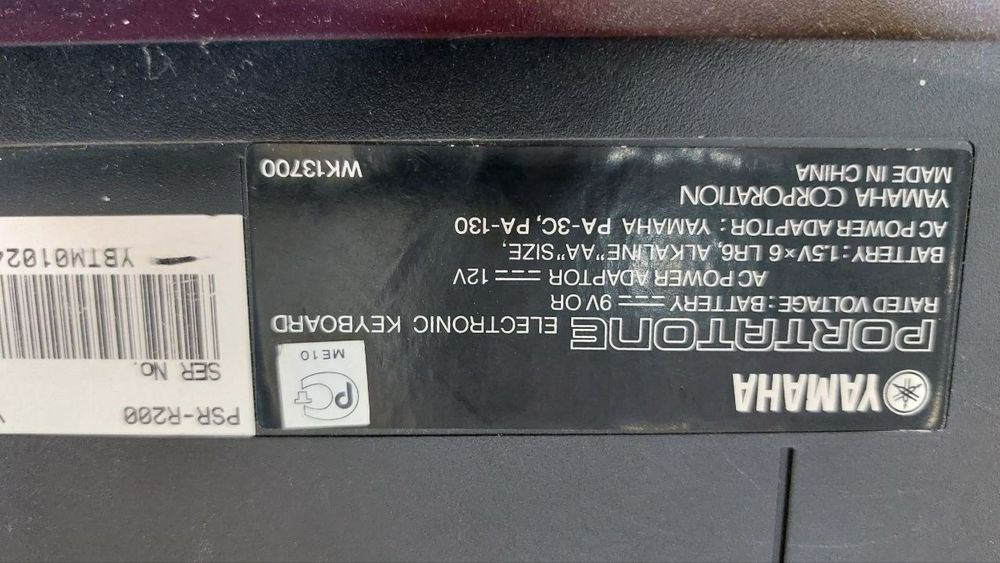 Синтезатор YAMAHA