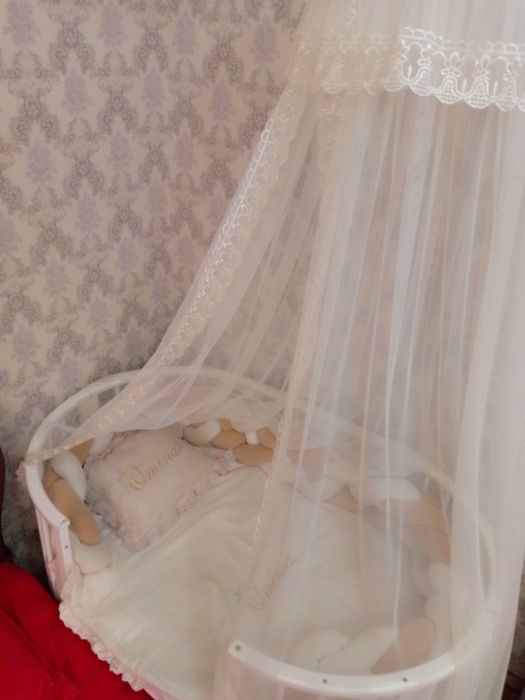 Detskiy kravat+ pada bortiklari bilan sotiladi