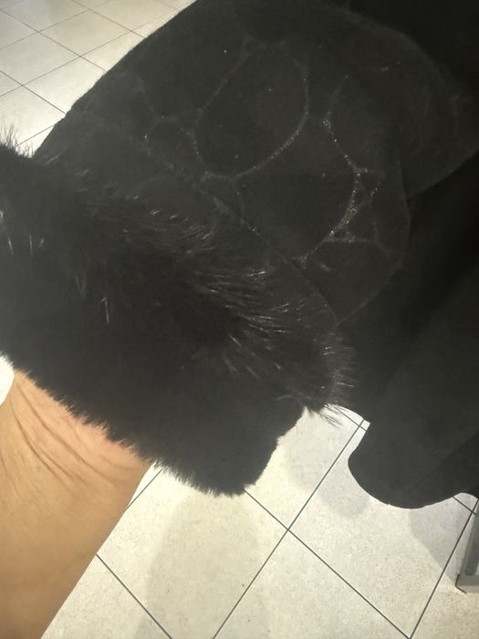 Продам красивую дубленку