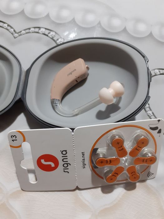 Продам слуховой аппарат