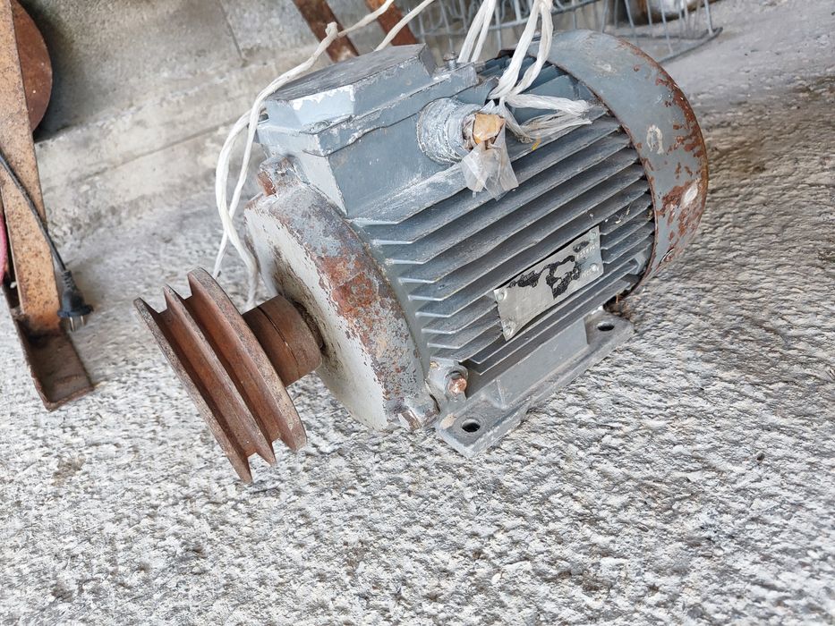 Электродвигатель