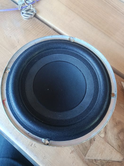 Басов говорител 6,5 инча