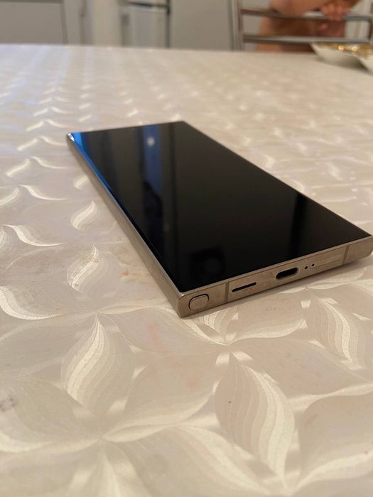Samsung S24 ultra 512 гб