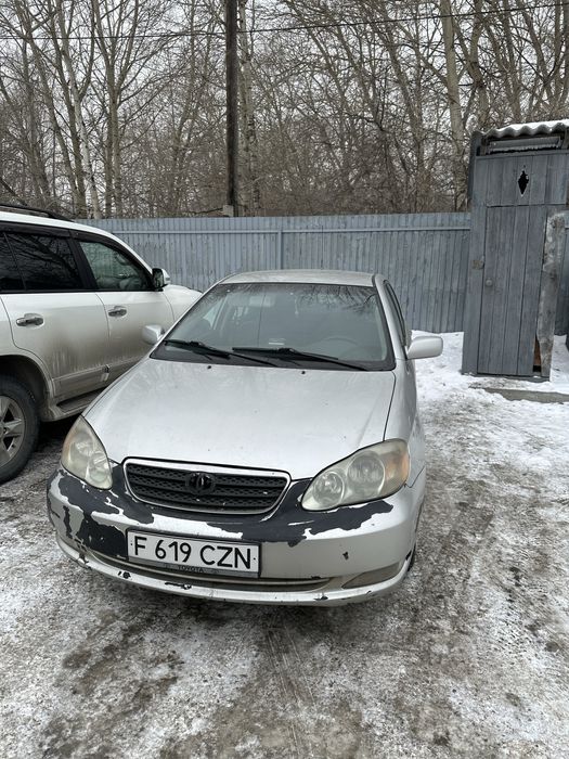 Продам фары тойота королла 2004