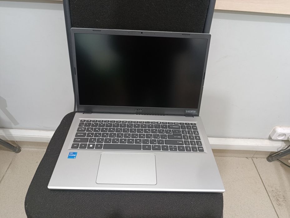 Ноутбук новый i5