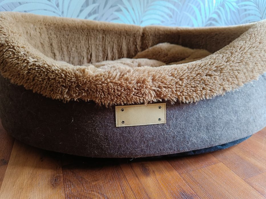 Лежанка для собаки