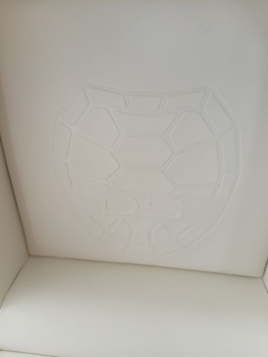 Продавам кутия от часовник Certina