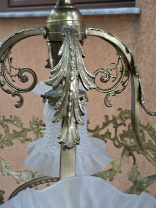 Candelabru din bronz