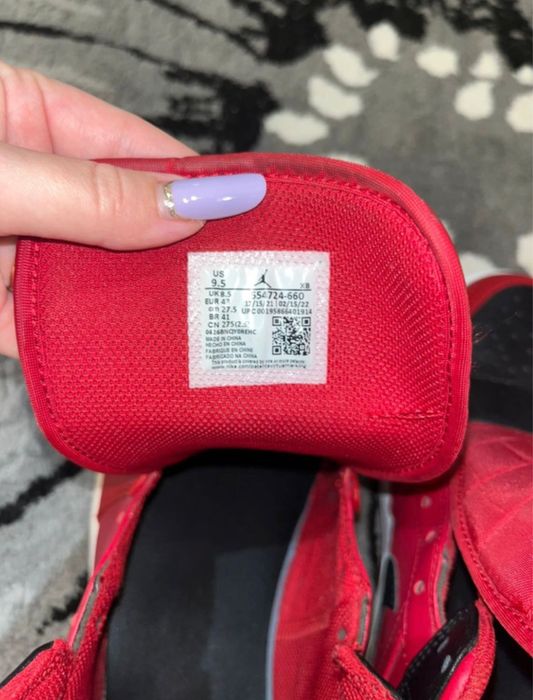 Adidasi AIr Jordan 1 red and black