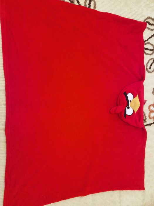 Поларено одеалце /възглавница/ за път