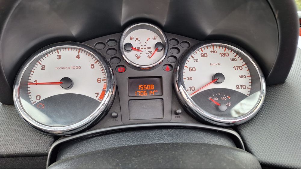 PEUGEOT 207 CC 0 — imagine 4